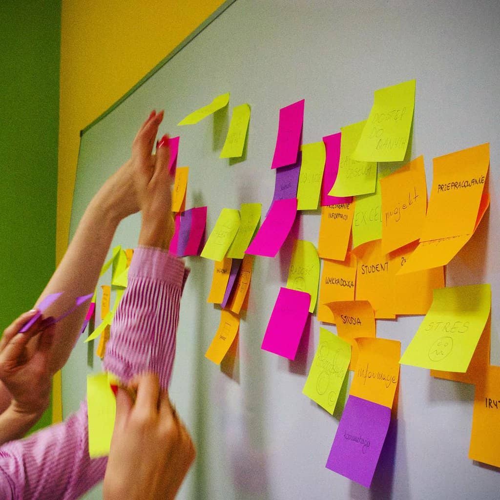 Design Thinking #designthinking #designthinkers #designthinkingworkshop #dt #ideo #servidedesign #changes #software #softwarehouse #startup #startups #politechnikalodzka #startupbusiness #intersynergy #drivecloud #synergylab